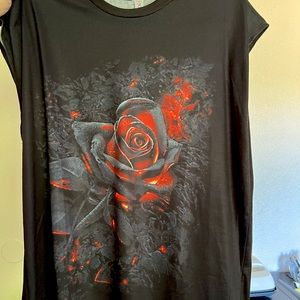 Couple of black tank tops! Perfect for this summer.